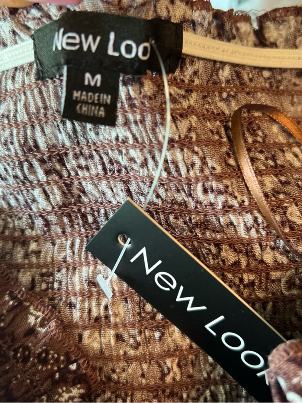 New Look Brown Smocked Strapless Top with Bandana Print - Picture 6 of 8